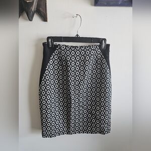 Worthington Black and White Knee-Length Pencil Skirt